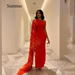 Sumnus Orange Feather One Shoulder Saudi Arabic Evening Dresses Pleats Spandex Satin Dubai Celebrate Event Dress Customized