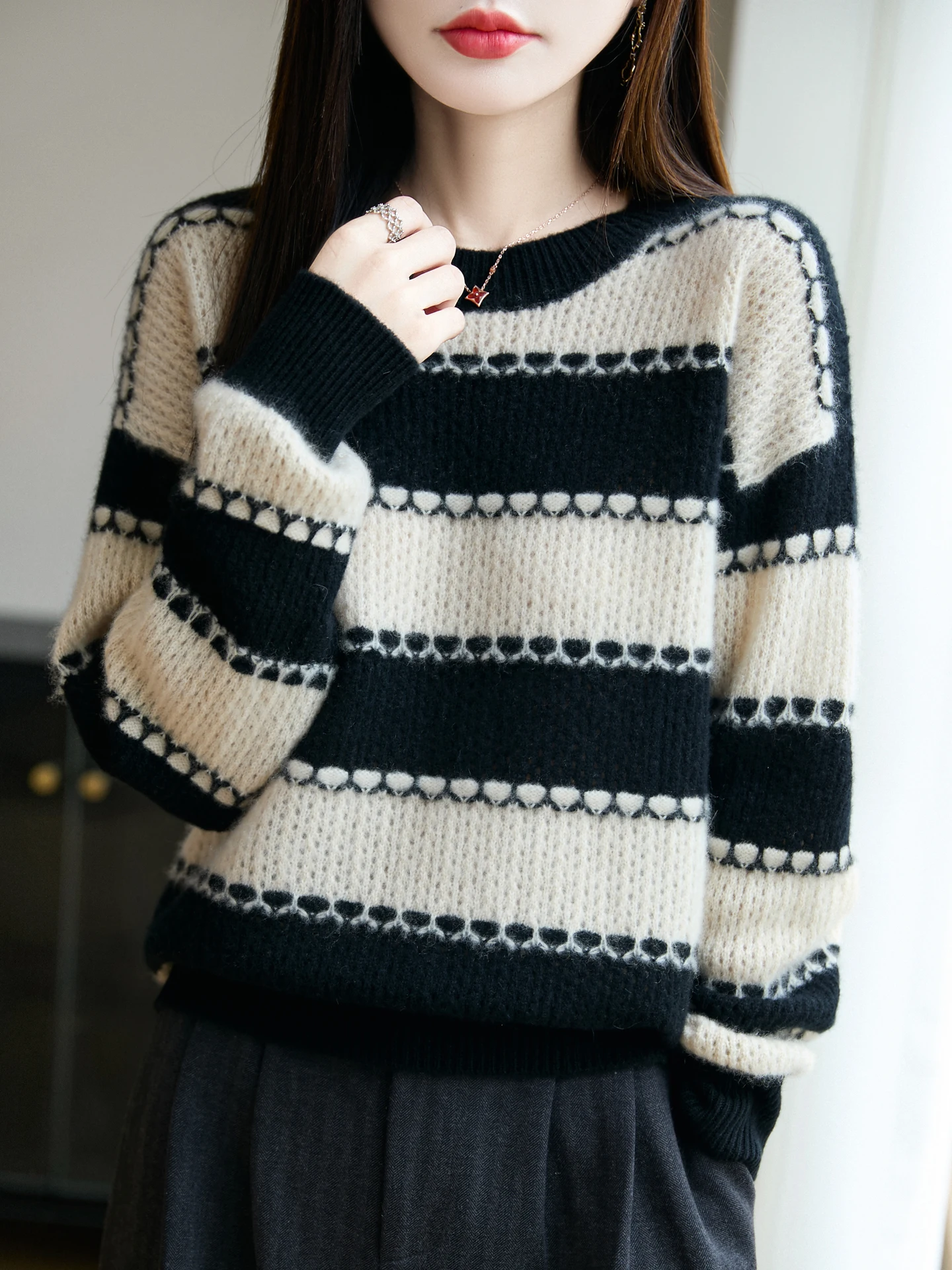 New Women 100% Merino Wool O-neck Stripe Knit Sweater Splicng Color Pullover Skin Friendly Fashionable Autumn Winter Clothing - Detail 1