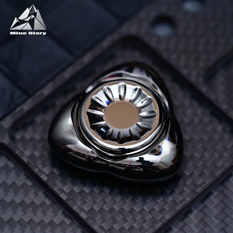 

MCZHI EDC механический гироскоп на кончиках пальцев, гладкий сенсорный тюнер на кончиках пальцев, игрушка для снятия стресса, игрушки для снятия тревоги и расслабления, подарок