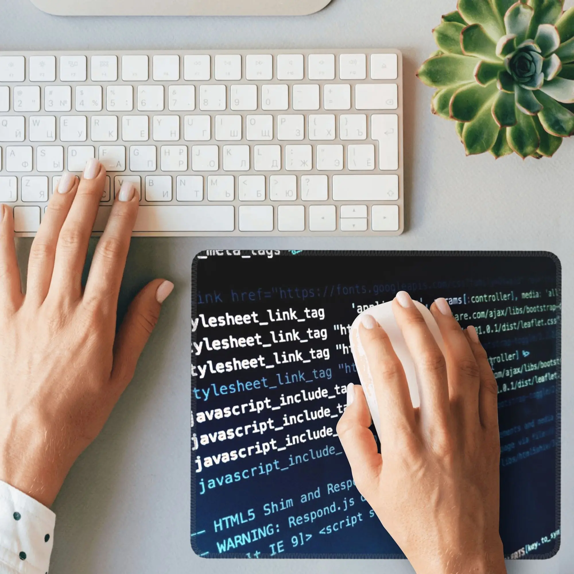 عنوان HTML جافا سكريبت كود على شاشة الكمبيوتر لوحة الماوس لوحة المفاتيح الكمبيوتر ماوس حصيرة ألعاب الكمبيوتر المحمول مكتب حصيرة الجدول الحصير