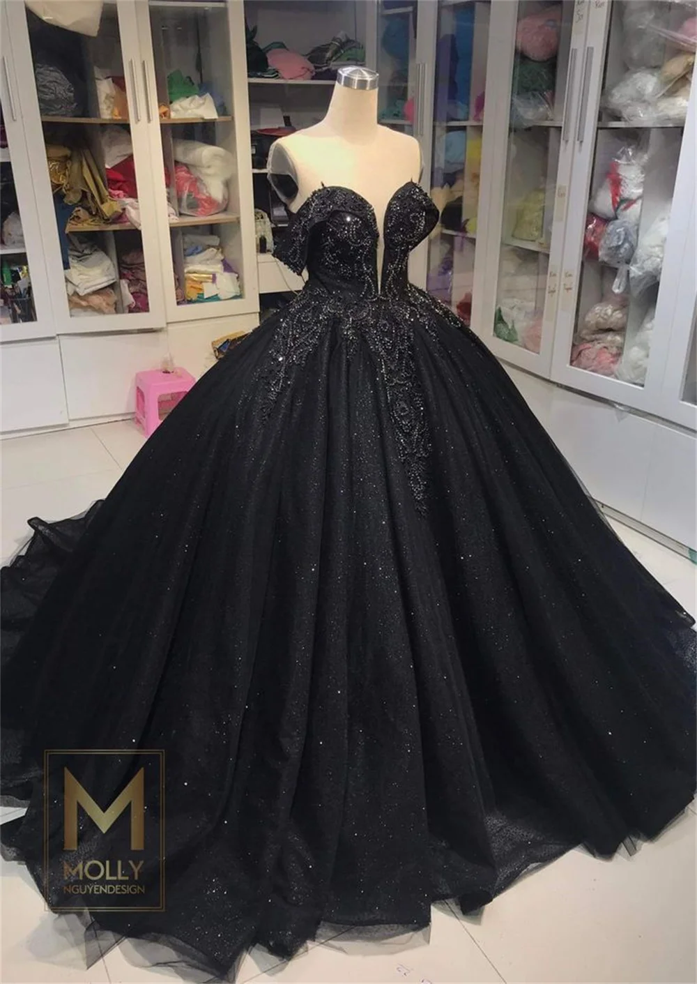 Sansa Black Ball Gown فساتين السهرة  فساتين للحفلات الراقصة Sexy Off Shoulder Prom Dress Shiny Sequins Embroid Party Dress