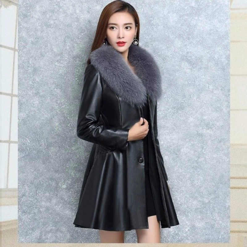 Veste Coupe Vent en Cuir pour Femme, Coupe Cintrée, Longue, Noire, Hiver 2023