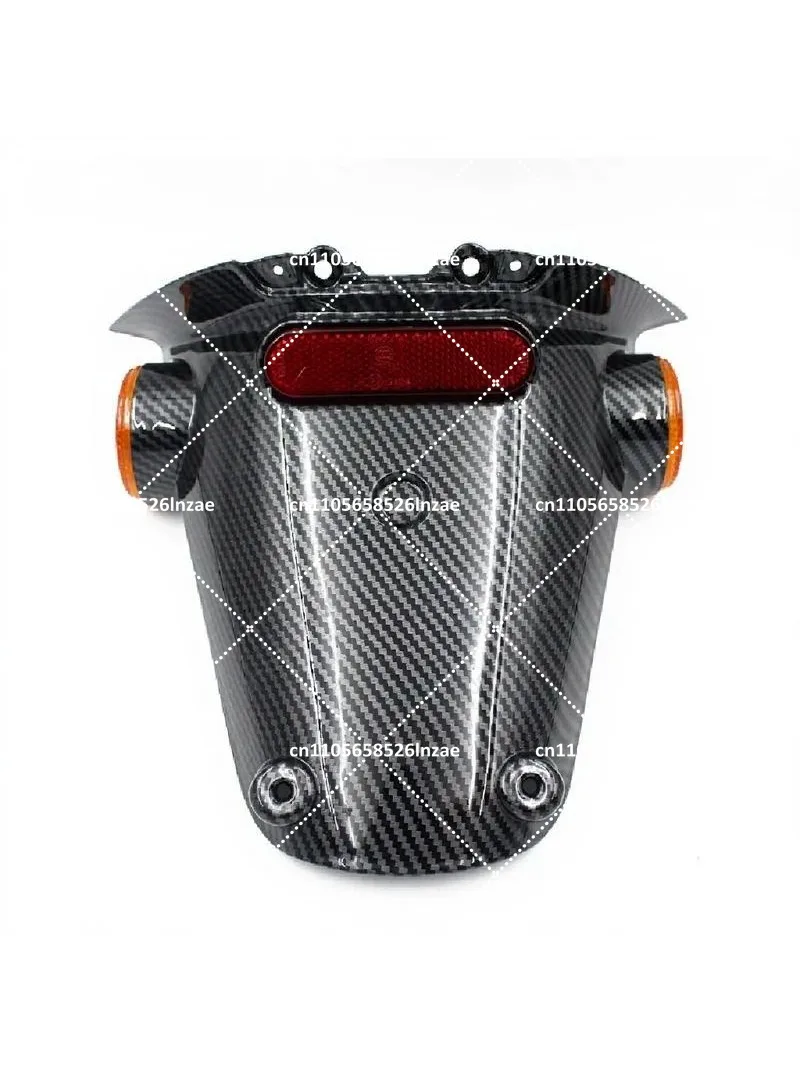 Motorcycle Rear Mudguard Splash Guard for 150 License Plate Protector
