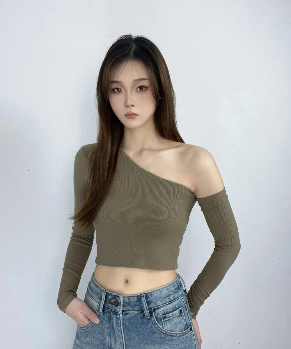 2024 Autumn Fashion Casual Solid Color Off Shoulder Long Sleeved Top Women Sexy Slim Fit Slanted Shoulder Long Sleeved T-shirt