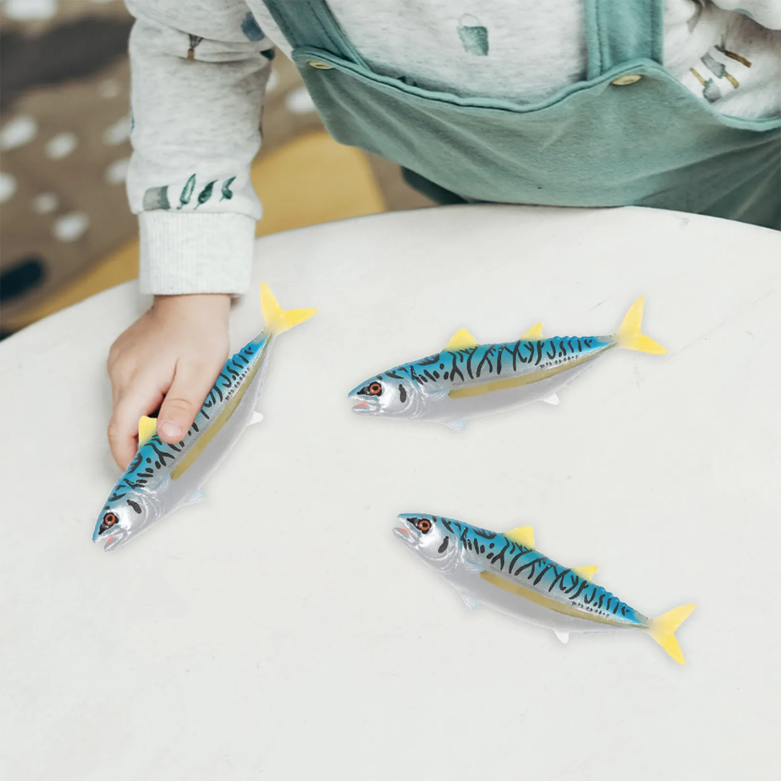 

Realistic Simulation Sea Fish Decoration Educational Desktop Craft for Kids Creative Play and Home Decor