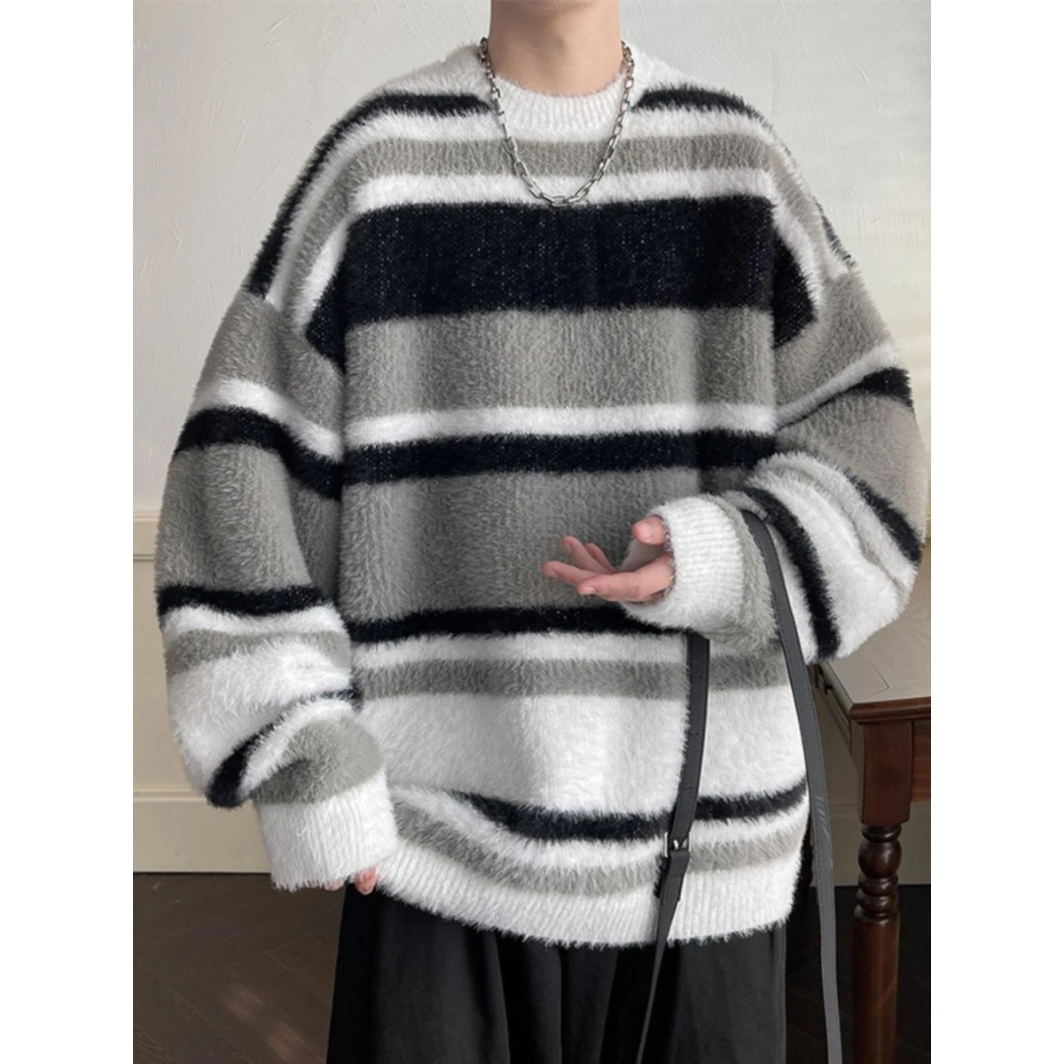 

Мягкий американский полосатый свитер в стиле ретро, осень-зима, теплое вязаное пальто для пары, повседневное свободное пальто из полиэфирного волокна