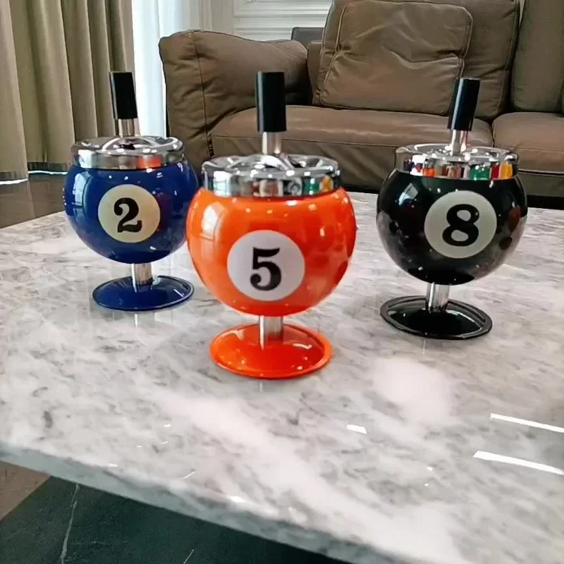 Pool Billiard Ball Design Ashtray Creative Blcak Portable Metal Ashtray for Pool House High Quality Billiards Accessories