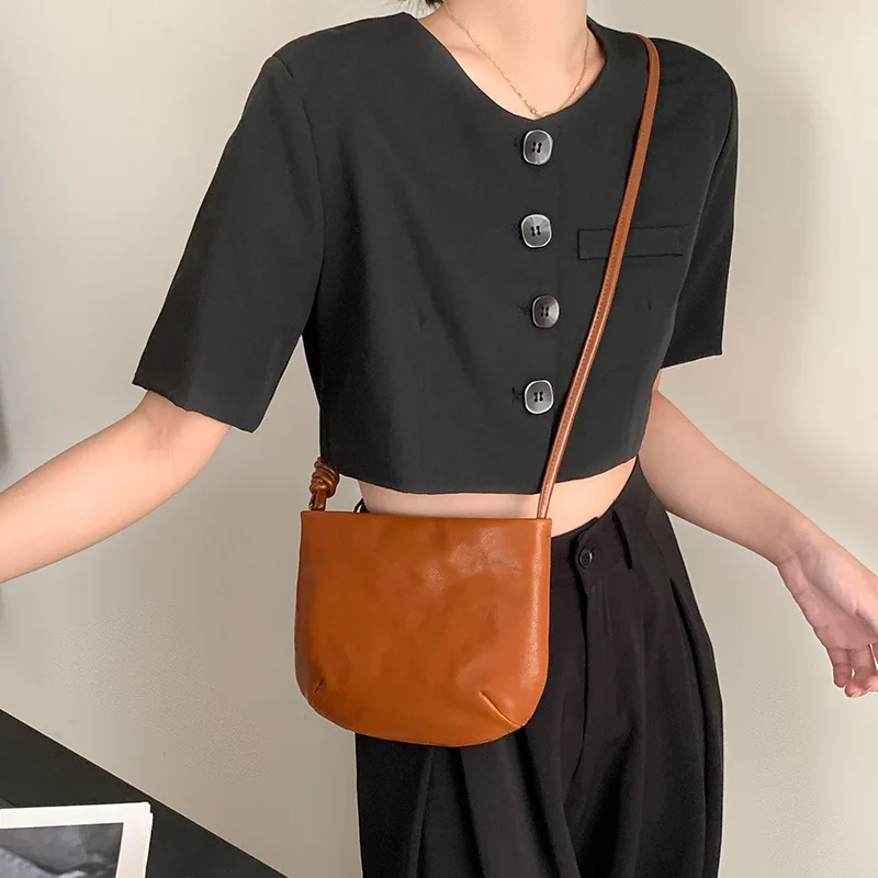 

Genuine Leather Small Bag Women 2025 Retro Vegetable-tanned Cowhide Saddle Single-shoulder Crossbody Designer Luxury Bag