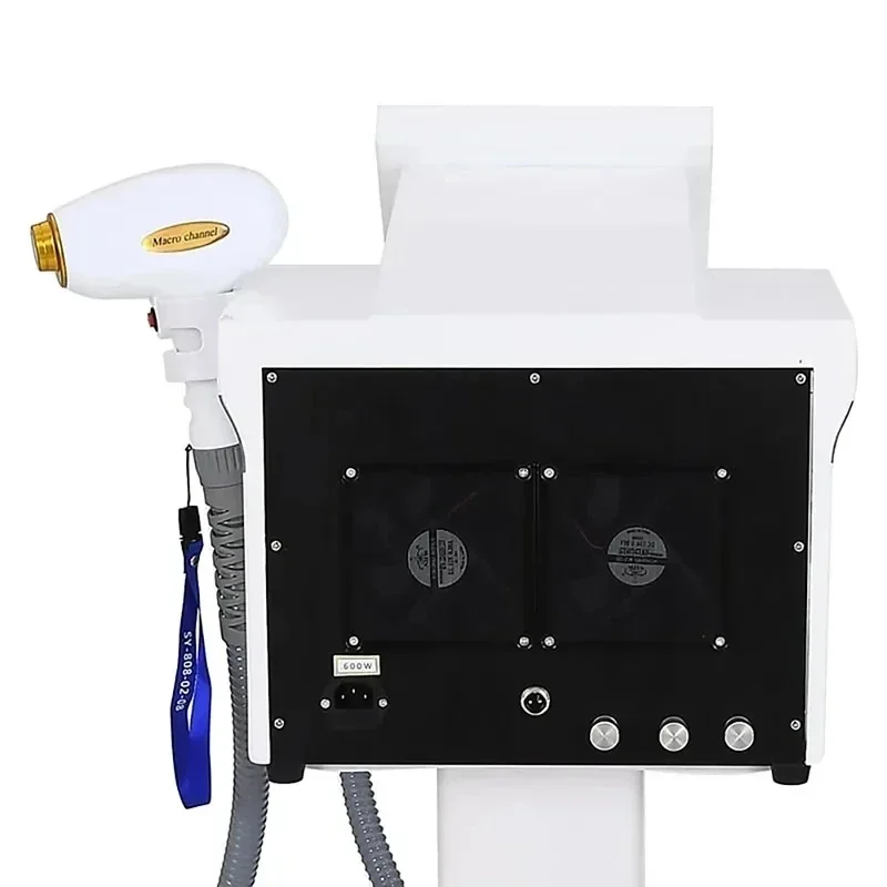 جهاز إزالة الشعر بالليزر للصالون ، 3 أطوال موجية 808 نانومتر ، ليزر دايود ، الأحدث ، 755 نانومتر ، 808 نانومتر ، 1064 نانومتر ، 808 نانومتر