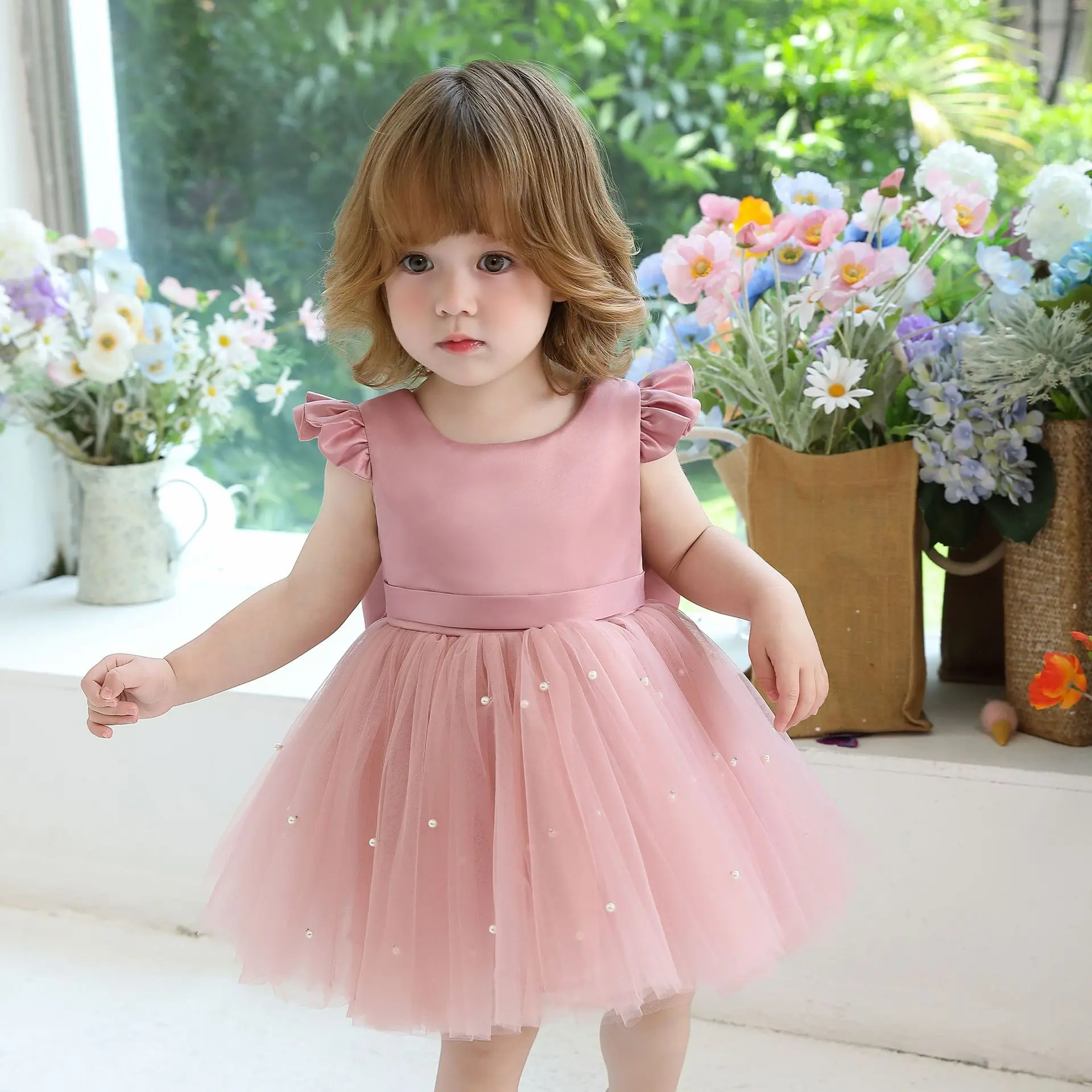 Vestido Infantil Feminino 2026 Primavera Verão Novo Estilo Coreano Roupa Infantil Menina Bebê Aniversário Manga Voadora Saia de Tule Rodada