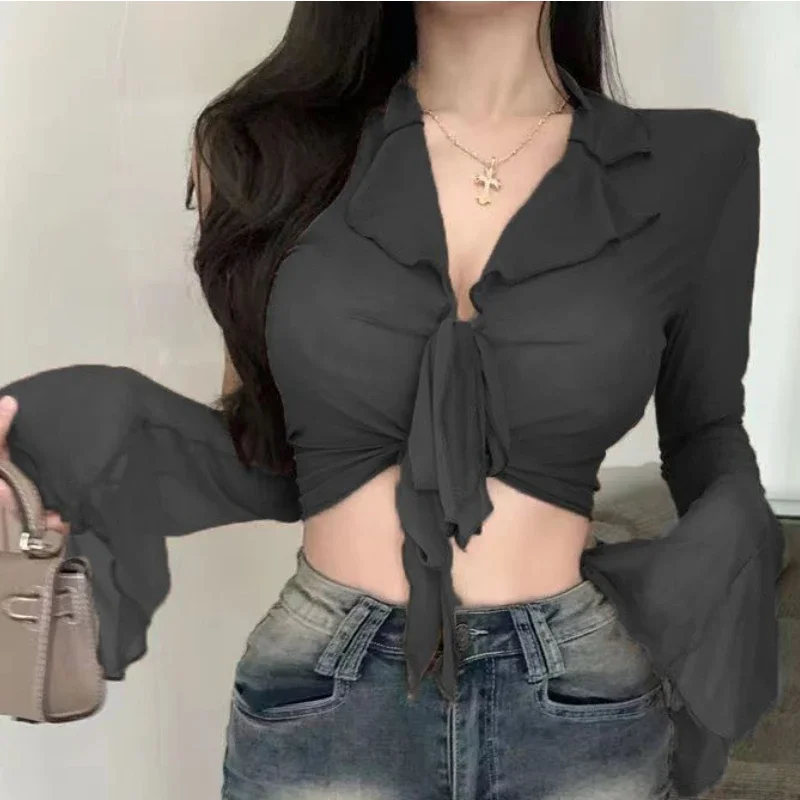 Blus Lengan Suar Panjang untuk Wanita Jaring Berenda Seksi Manis Laris Gaya Busana Korea Semua Cocok Desain Solid Elegan Kasual