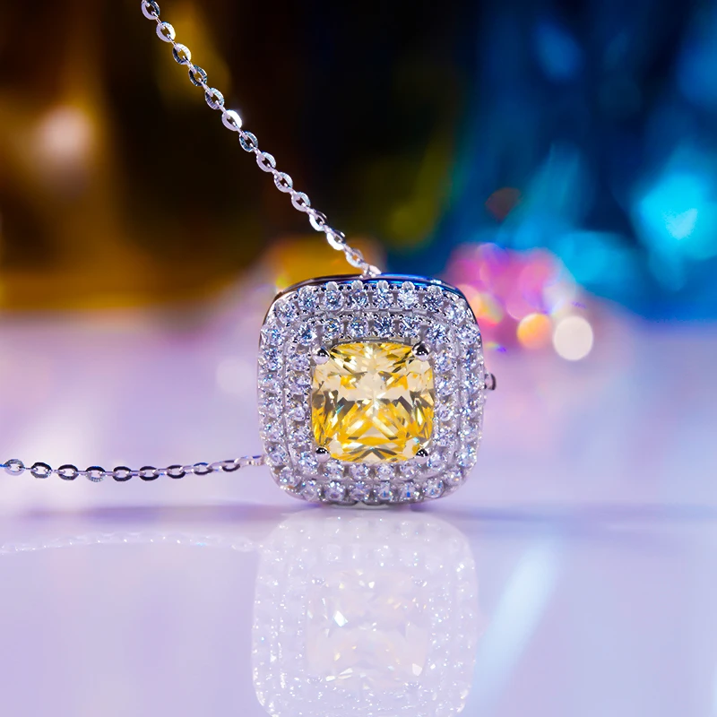 

Sterling Silver Necklace Women's Yellow High Carbon Diamond Square Color Diamond Clavicle Chain Luxury Pendant Atmosphere