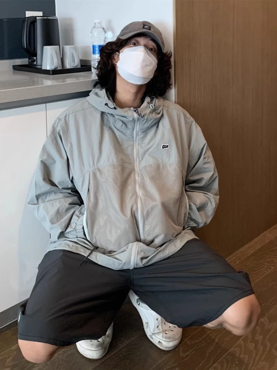 

Lightweight Ice Silk Basic Sle Outdoor Hooded Sun Protection Jaet for Men Casual Loose Fit Summer Top Youth Trend