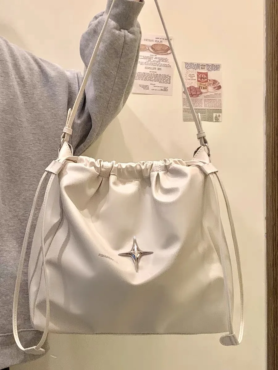 Large Capacity Women\'s Drawstring Shoulder Bag Soft Pu Leather Ladies Star Casual Tote Bags Solid Color Female Girls Handbags