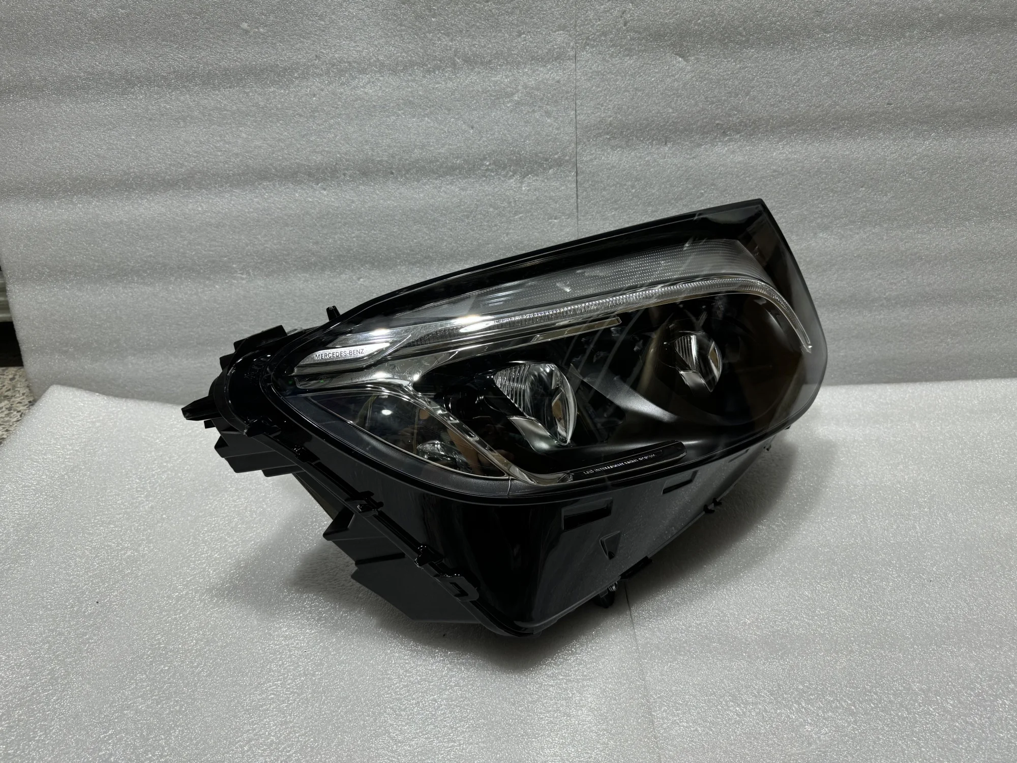 High quality headlights suitable for Mercedes Benz GLC W253 LED dual lens headlights 2017-2019 Benz GLC X253 LED headlights