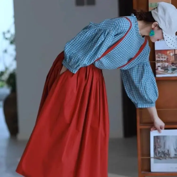 

A complete set of ootd wear to reduce age, cool and relaxed, Hanli Korean Energy Academy style blue shirt strap skirt set