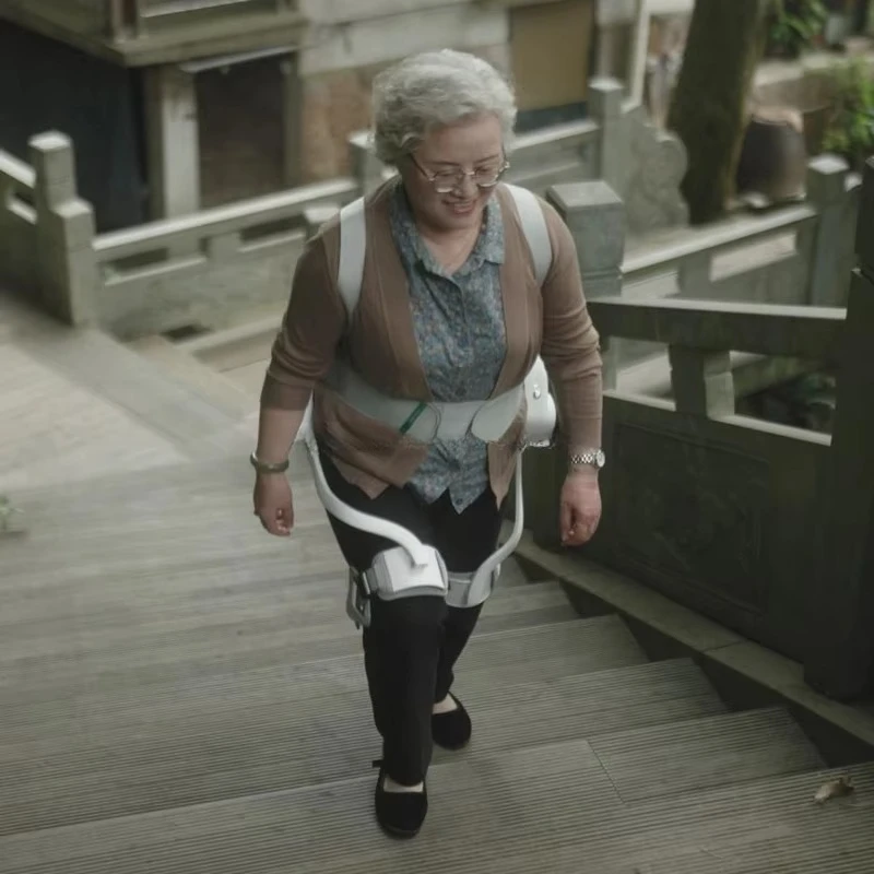 Intelligent Hip Exosuit – Robotic Leg Exoskeleton for Everyday Walking, Lightweight Assistive Device for Elderly &Fatigue Relief