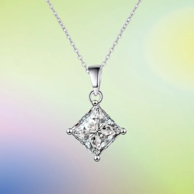 

Luxury Platinum PT950 popluar 1/2ct Certified Moissanite Necklace Women square Diamond Pendant Wedding Jewelry Attend gatherings