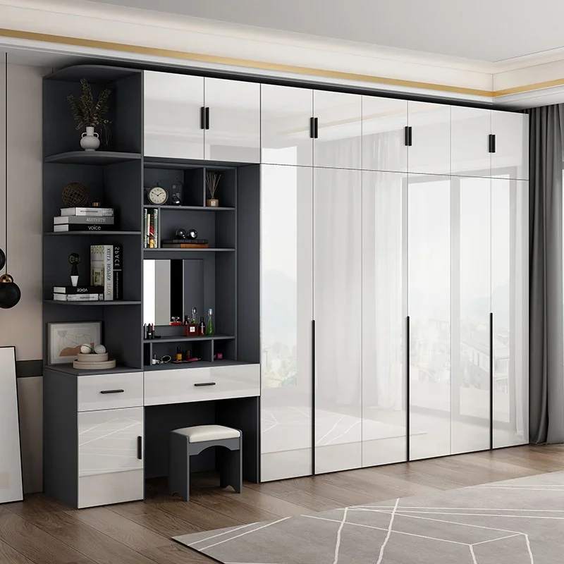 Luxuriöser Weißer Holz-Kleiderschrank mit Schiebetüren und Spiegel für Schlafzimmer, Garderobe und Aufbewahrung