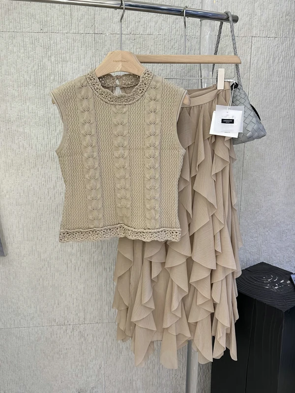 

Korean Style Gentle Wind Knitted Dress Set Women's Fashion Spring Summer Short Sleeve round Neck High Waist Polyester Skirt