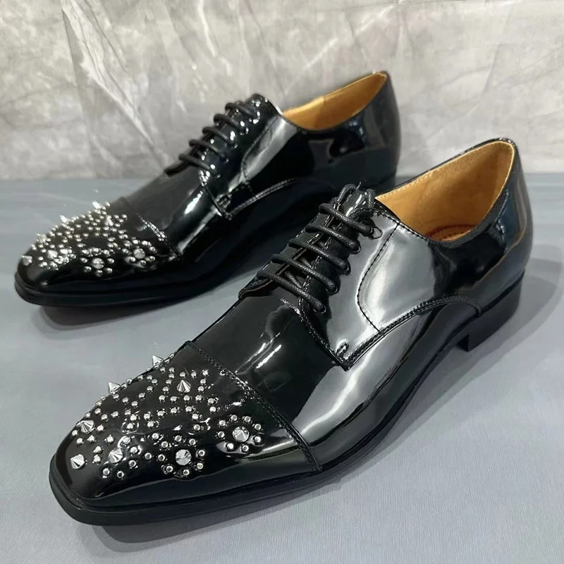 

New Patent Leather Dress Shoes Black Shoes For Men Luxury Fashion Lace-up Mens Rivet Shoes Derby Office Shoes Men Formal Shoes