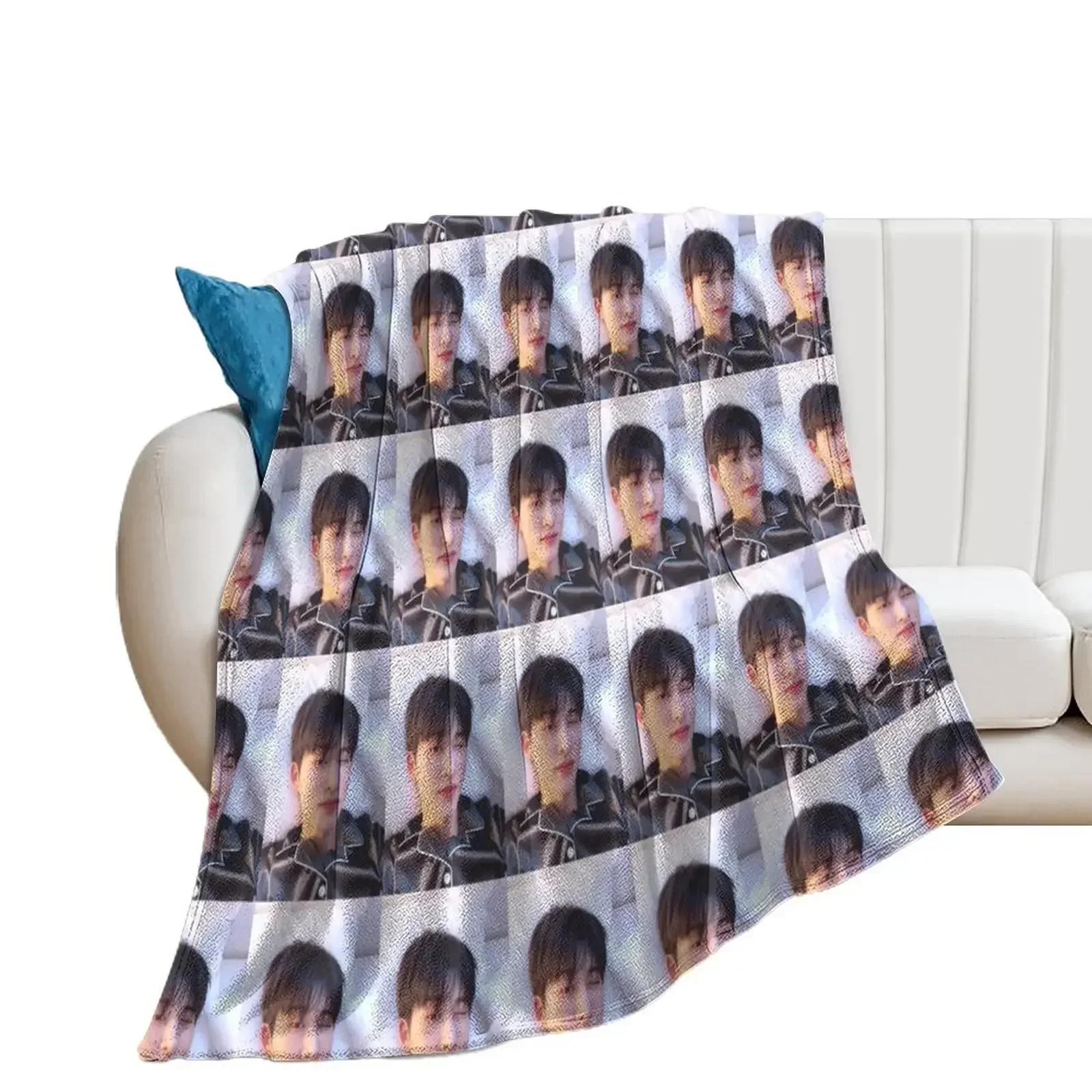 B.I Wink Throw Blanket Warm Thin Sofa Blankets