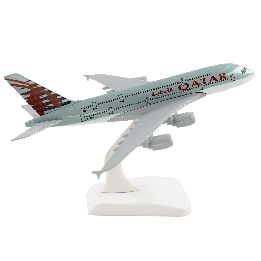 18cm Aircraft Airbus A380 Qatar Airways Alloy Plane Model Toys Children Kids Gift for Collection Decorations