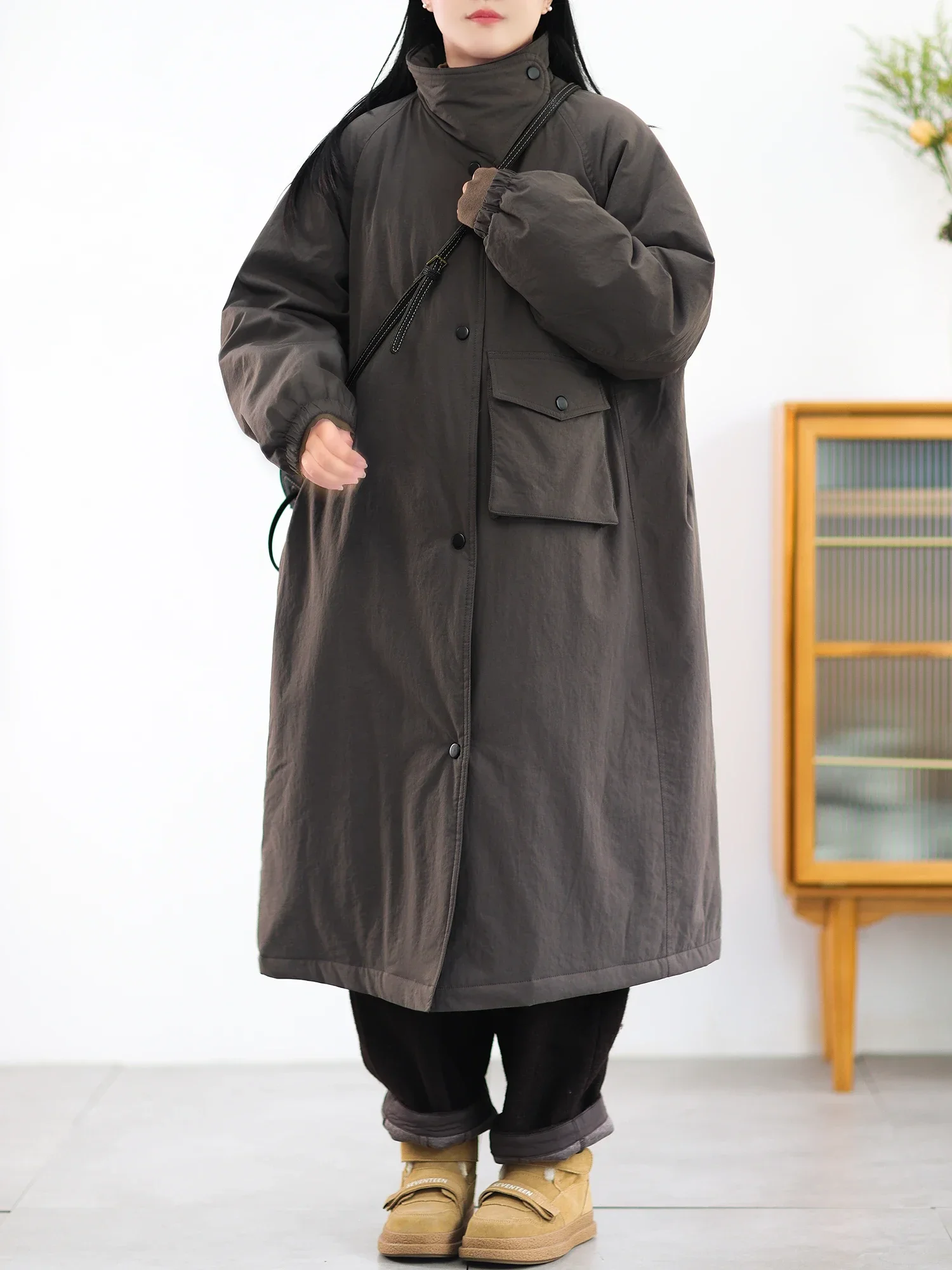 2025 Invierno nueva chaqueta de algodón para mujer abrigo de trabajo a prueba de viento con cuello alto para ir al trabajo