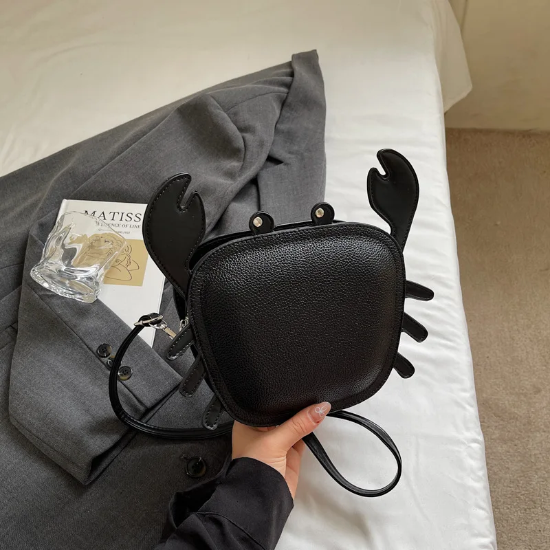 

Квадратная сумка в форме краба с нишевым дизайном, многосторонняя сумка через плечо из искусственной кожи, уникальная сумка в уличном стиле