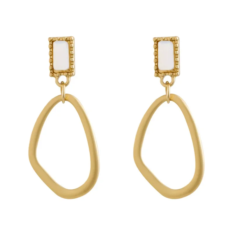 European Fashion Alloy Gold Tone Geometry oval Simple ellipse No Pierced Clips on Earrings Earrings Without Piercing Hole