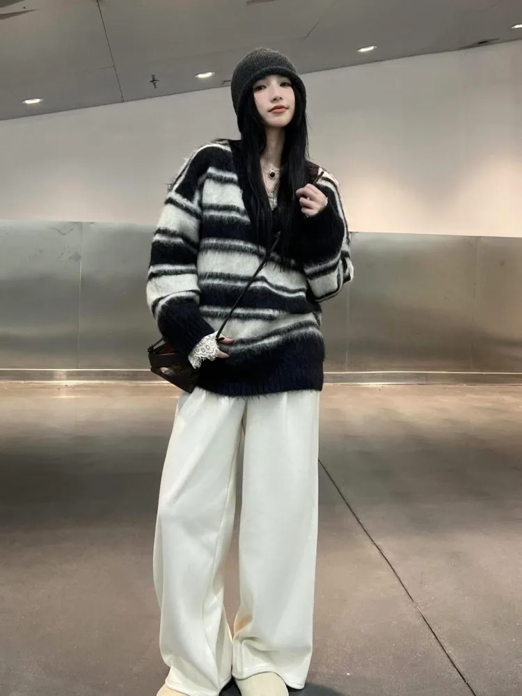 Ezgaga Knitted Sweater Women Striped V Neck 2024 Autumn Winter New Fashion Loose Stretch Pullover Female Jumper Casual