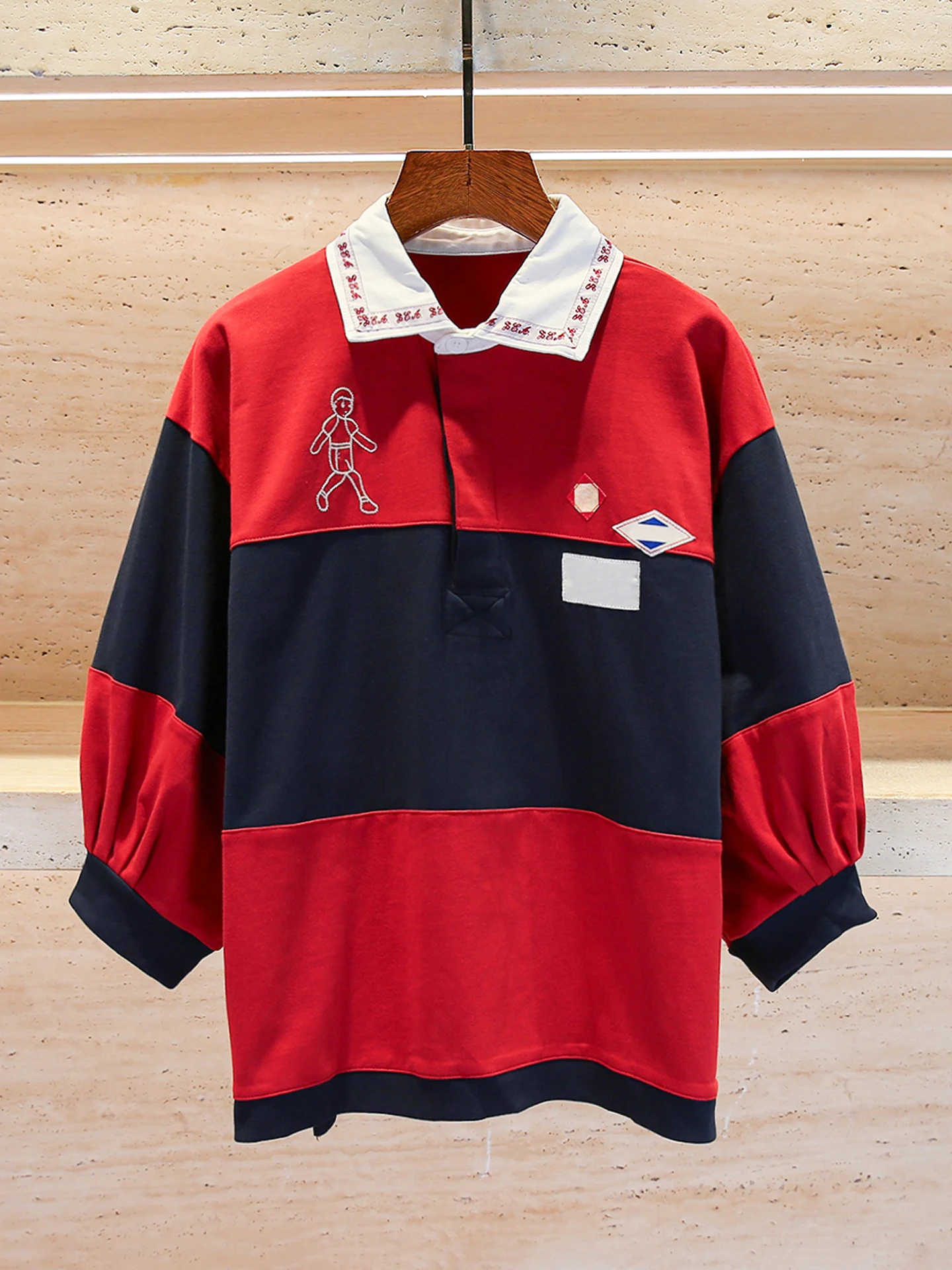 

Retro American Fooall irt Women's T-irt Embroidered Color Blo Design Casual Comfortable Breathable Summer Wear