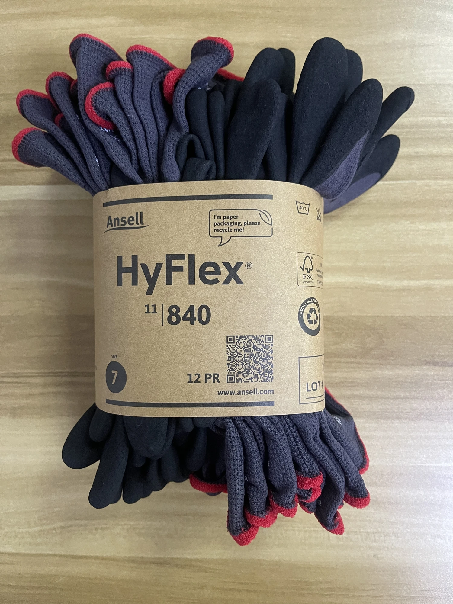 Ansell HYFLEX 11-840 Gloves - 12 Pairs per Order Excellent Chemical-Solvent Resistance High Elasticity And Ergonomic Fit