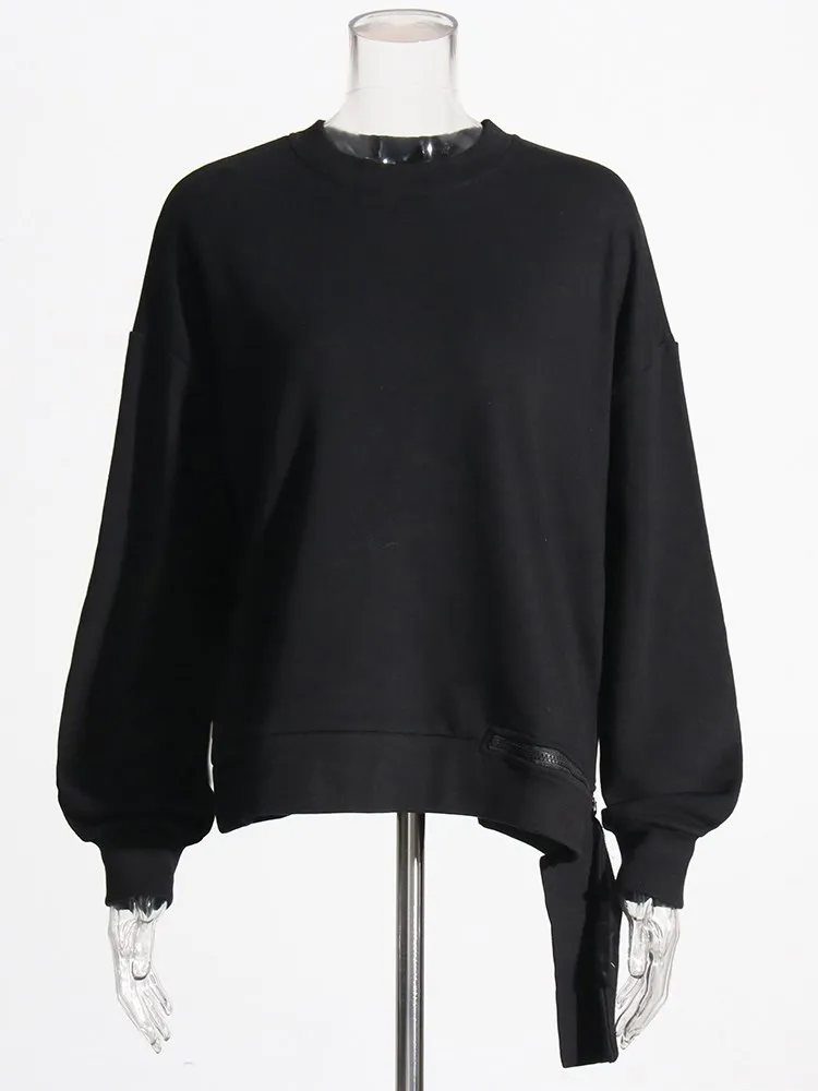 KBQ Asymmetrical Spliced Zipper Sweatshirt For Women Round Neck Long Sleeve Loose Solid Casual Pullover Sweatshirts Female New