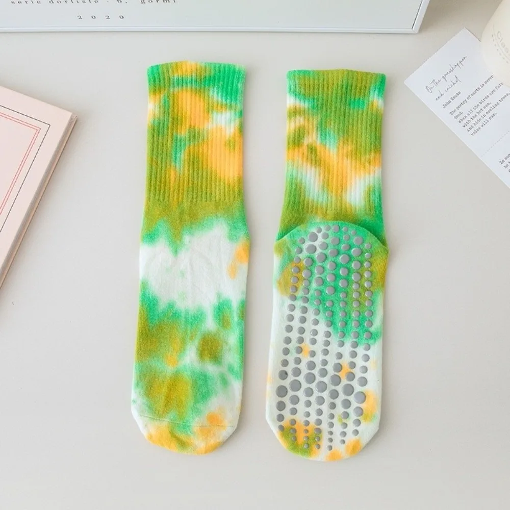 

Fashion Colorful Yoga Pilates Socks Tie Dyed Cotton Floor Socks Breathable Mid-calf Compression Socks Dance Fitness Training