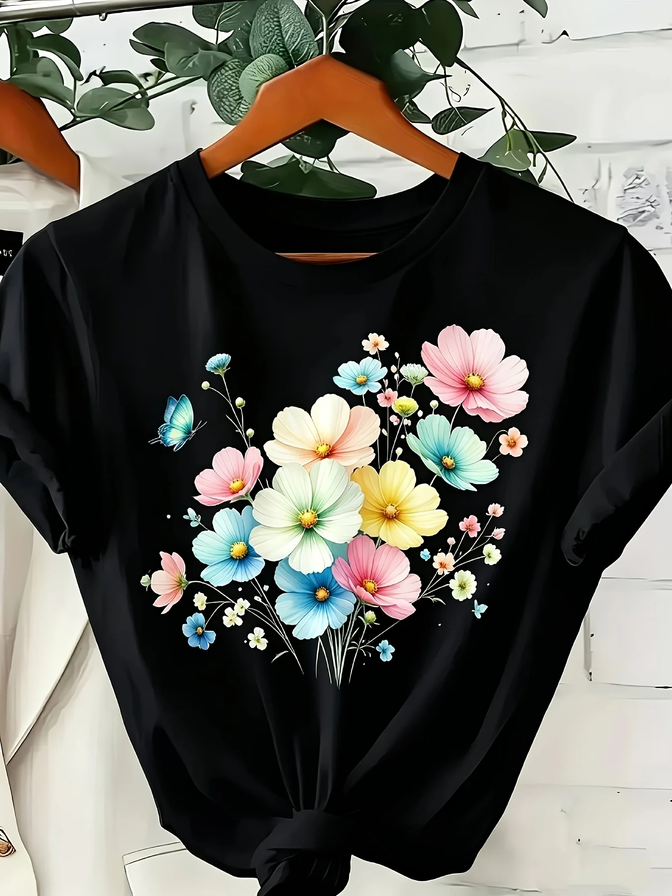 Women'S Pastel Blouse Lightweight Breathable Sleeve Crew Neck with Smiling Flower Print NonThrough Blouse Suitable Spring Summer