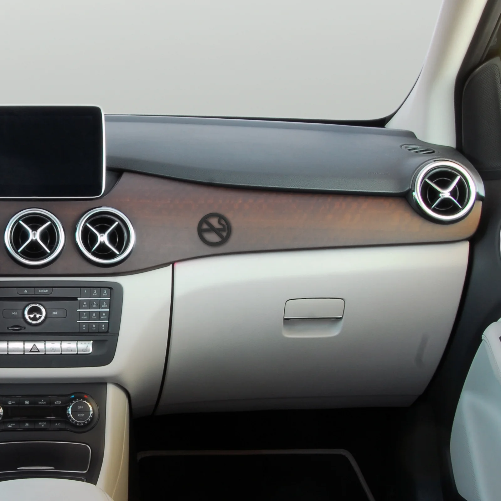 No Smoking Metal Sticker 3D Durable Warning Sign Car No Smoking Sign Decal Vehicle Sticker Decals for Vehicles