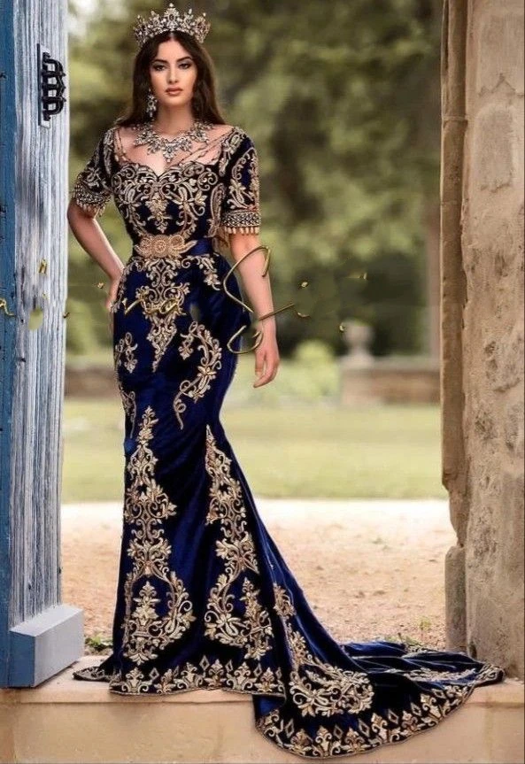 Luxury Arabic Dubai Mermaid Evening Dresses Short Sleeves Gold Lace Customized Classic Velvet Wedding Party Formal Event Gowns