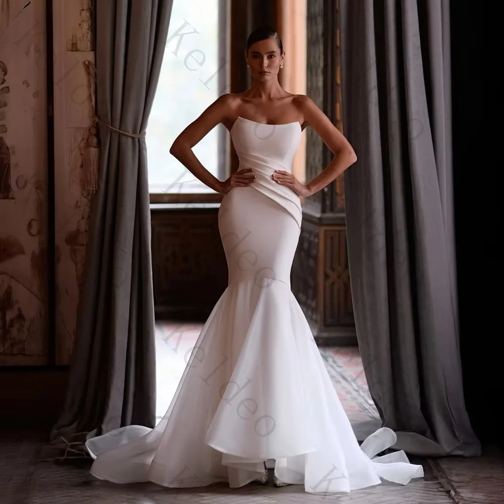 Customized Fashion Strapless Mermaid Sleeveleds Wedding Dresses Pleated Ruched Lace Up Satin Open Back Floor Length Bridal Gowns