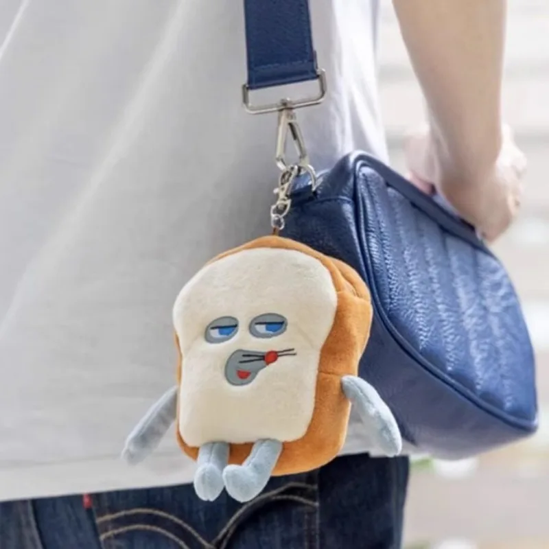 The Bread Thief Plush ผู้ถือบัตรจี้น่ารัก Toast สามมิติเปลี่ยนรูปร่างกระเป๋าพวงกุญแจกระเป๋าเป้สะพายหลังตกแต่ง