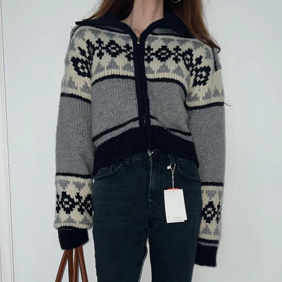 

Шикарный трикотаж на молнии с модным воротником и вышивкой, весна-осень, прямая трубка, длинный женский кардиган све