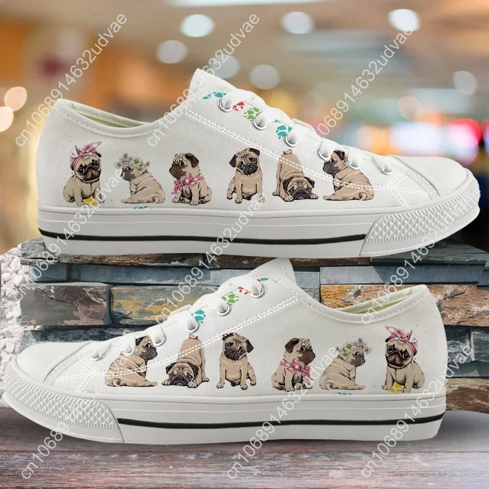 Cute Pug Dog and Paw Footprint Pattern Woman Low Top Canvas Shoes Spring/Autumn Woman Sneakers Girl Vulcanized Shoe