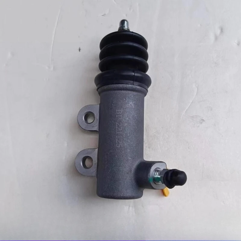 

Главный цилиндр сцепления для рабочего цилиндра сцепления SWM X7 1.5T