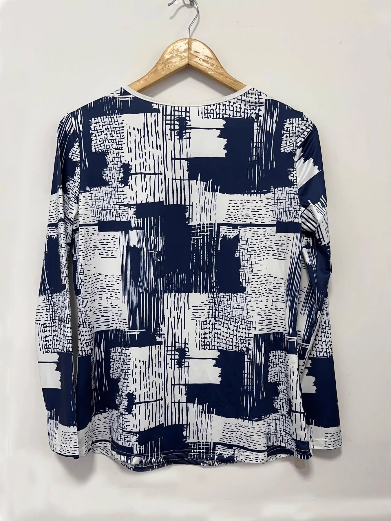 เสื้อฮู้ดซิปพิมพ์ลายผู้หญิง แขนยาวทรงตรง สไตล์ลำลอง ไซส์ใหญ่ สำหรับฤดูใบไม้ผลิและฤดูใบไม้ร่วง แฟชั่นใส่ได้ทุกวัน