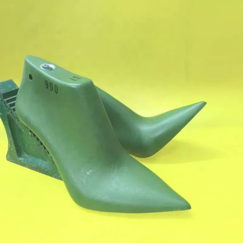 

5cm, 7cm, 8cm, 9cm High Pointed Toe Woman High Heels Plastic Shoe Lasts
