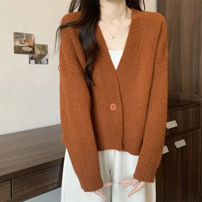 Nuovo cappotto di maglione rosso di natale Cardigan lavorato a maglia corto addensato in stile pigro invernale da donna