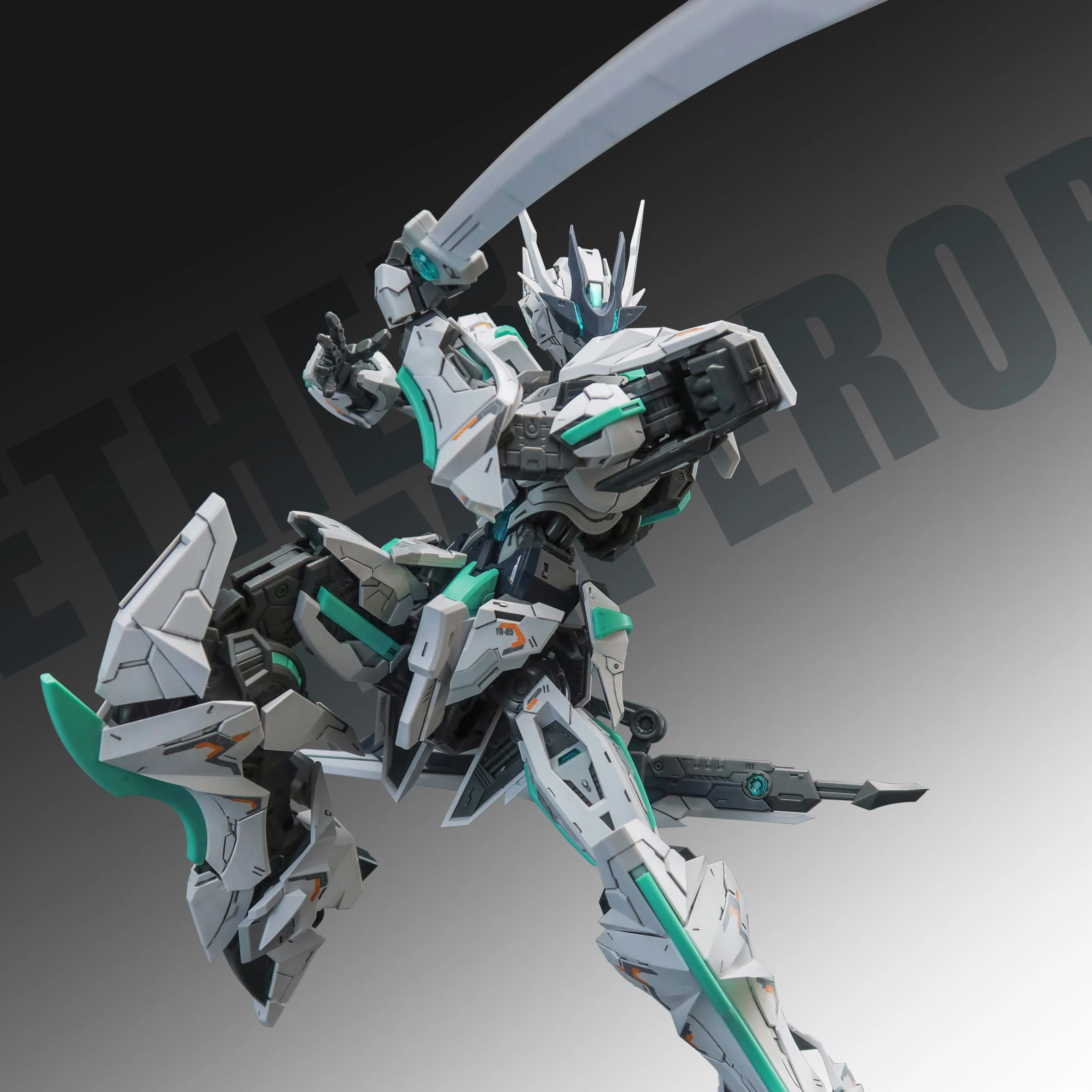 Na Stanie Snaa Yr-05 Model do Składania Nether Emperor 1/100 Yr05 Figurka Akcji Rycerzy Stołu Okrągłego Kolekcja Hobby Zabawki Prezenty