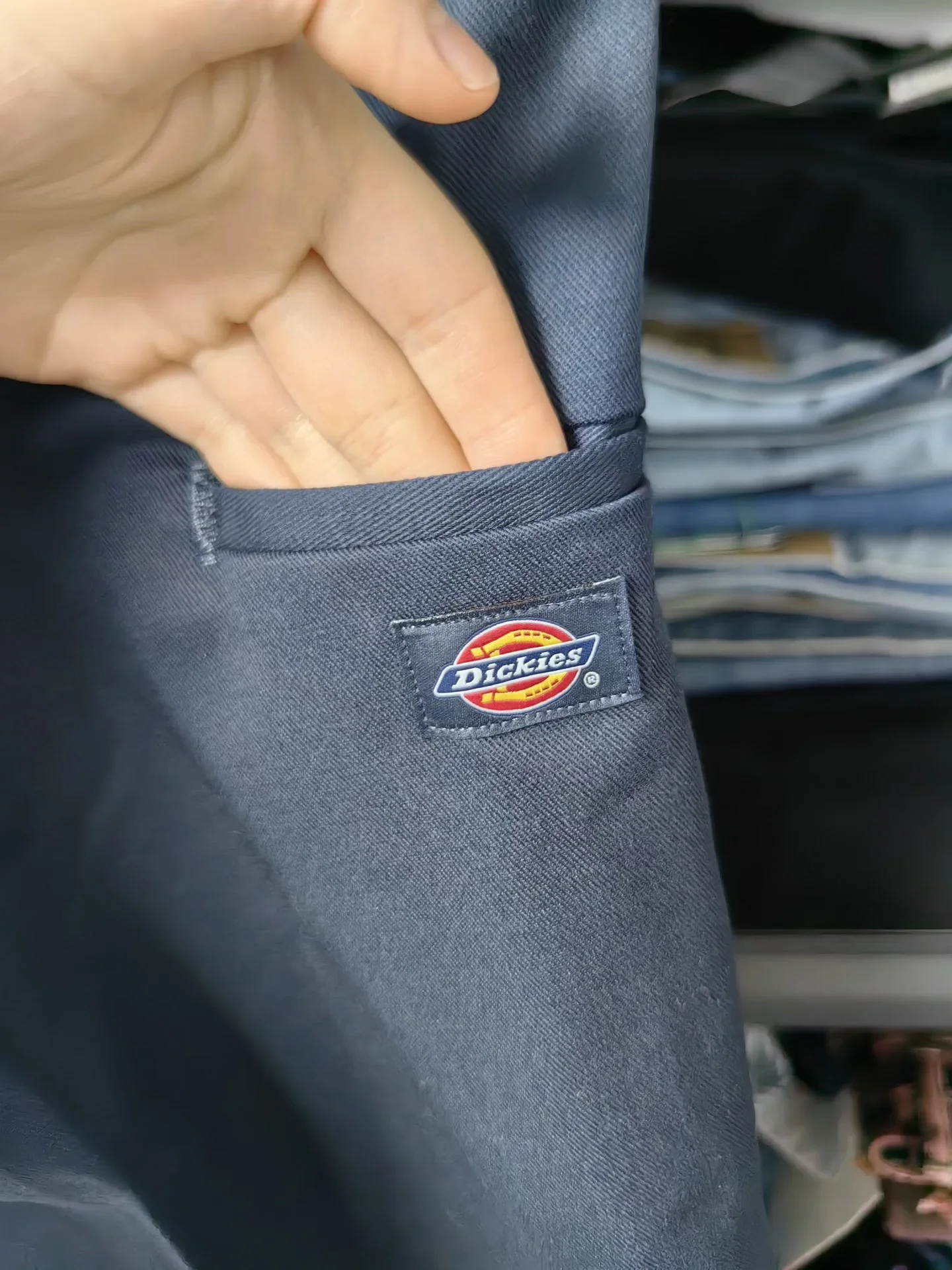 Authentische Dickies Herren Einfarbige Lose Arbeitsshorts, Blaue Lässige Relaxed-Fit Cargo-Shorts für den täglichen Streetwear-Look. – Detail 6