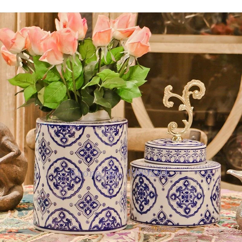 Classical Blue and White Porcelain Storage Jars Ceramic Vase Flower Pots Living Room Decoration Vases Vintage Home Decor