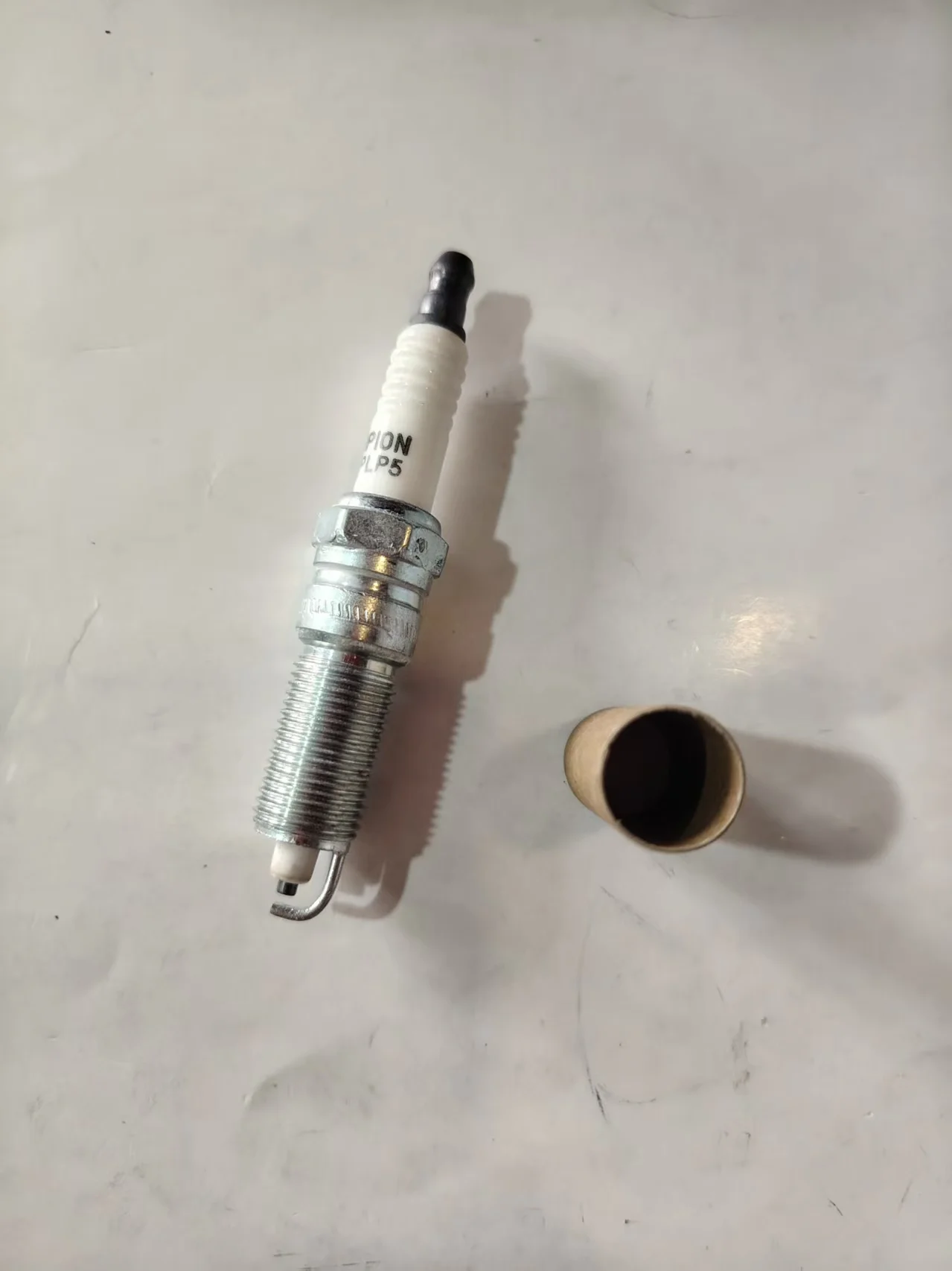 6PCS   Double Platinum Spark Plug 7440 (RE14PLP5)/68303917AA   For 07-11 Jeep Wrangler V6-3.8L/